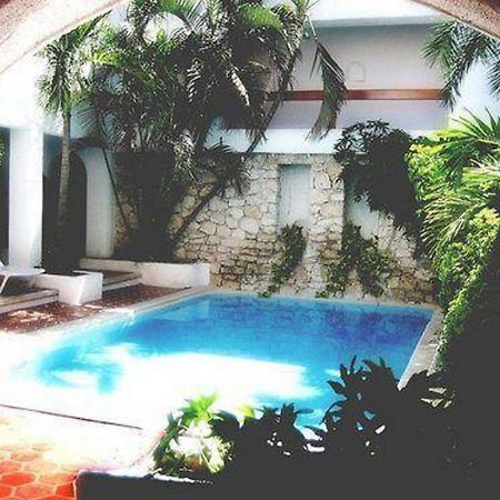 Hotel Plaza Carrillo'S Канкун Экстерьер фото